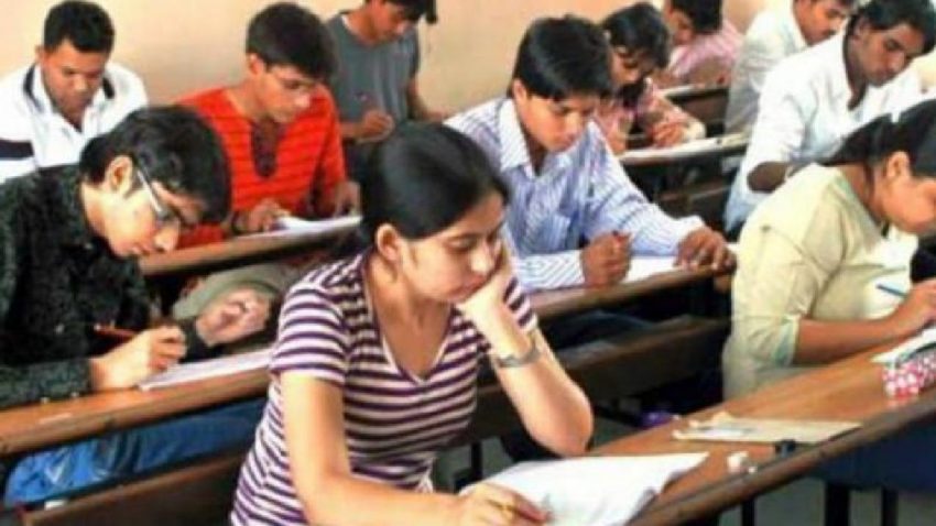 The Government of Tamil Nadu has issued an order that 30 percent marks will be taken in the external assessment and 70 percent marks in the internal examination for the college semester examination