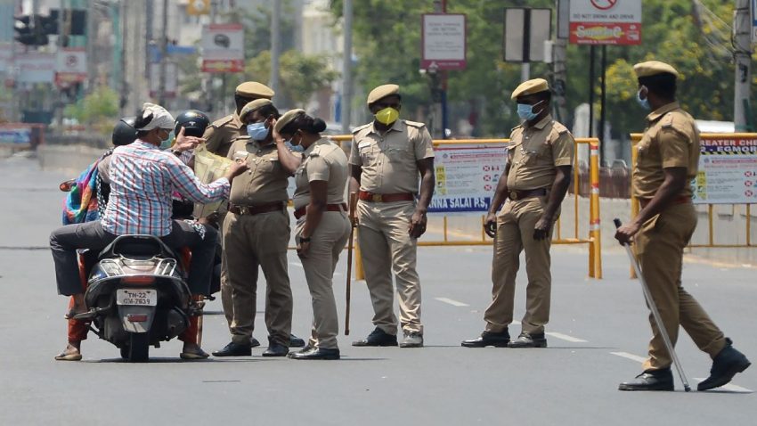 Zomato and Uber Eats employees arrested for possession of various liquor