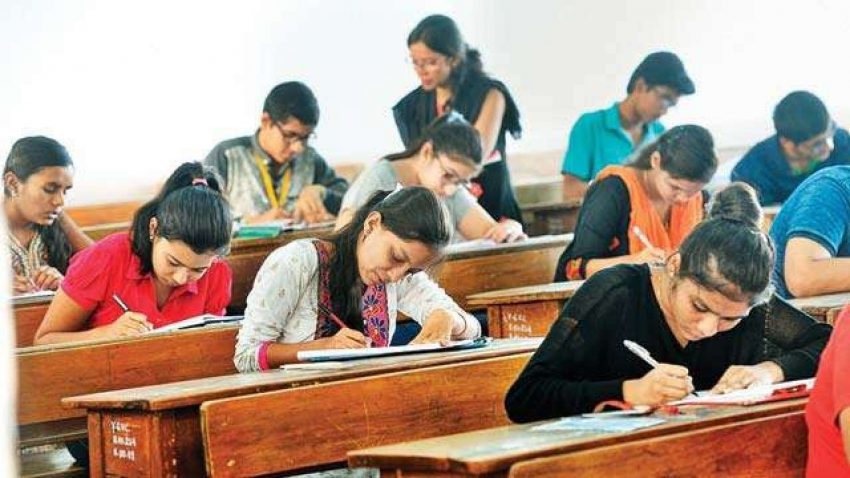 Do college teachers complain about Anna University?