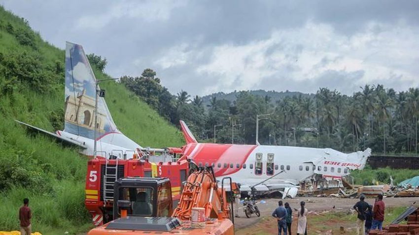 Notice of toll free numbers for Kozhikode plane crash