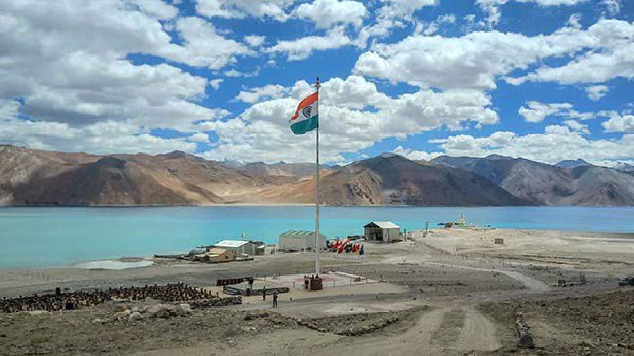 Indian Army likes Ladakh mountain without censor camera