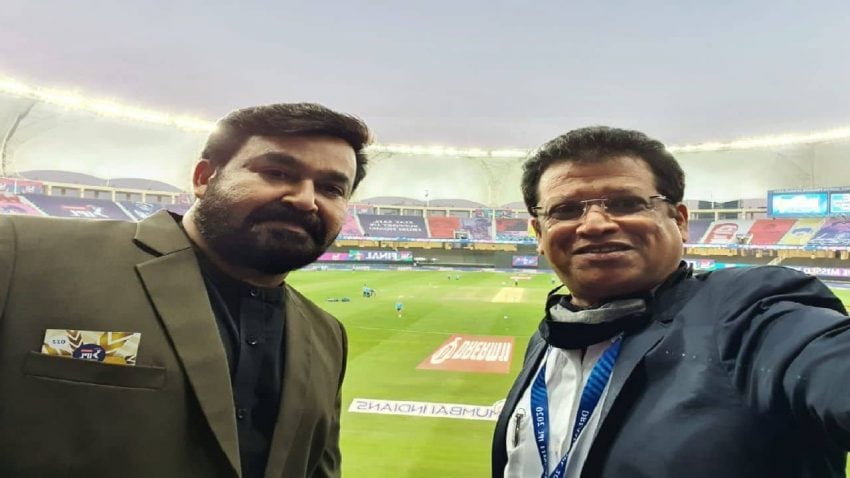 Did actor Mohanlal try to buy a new IPL cricket team?