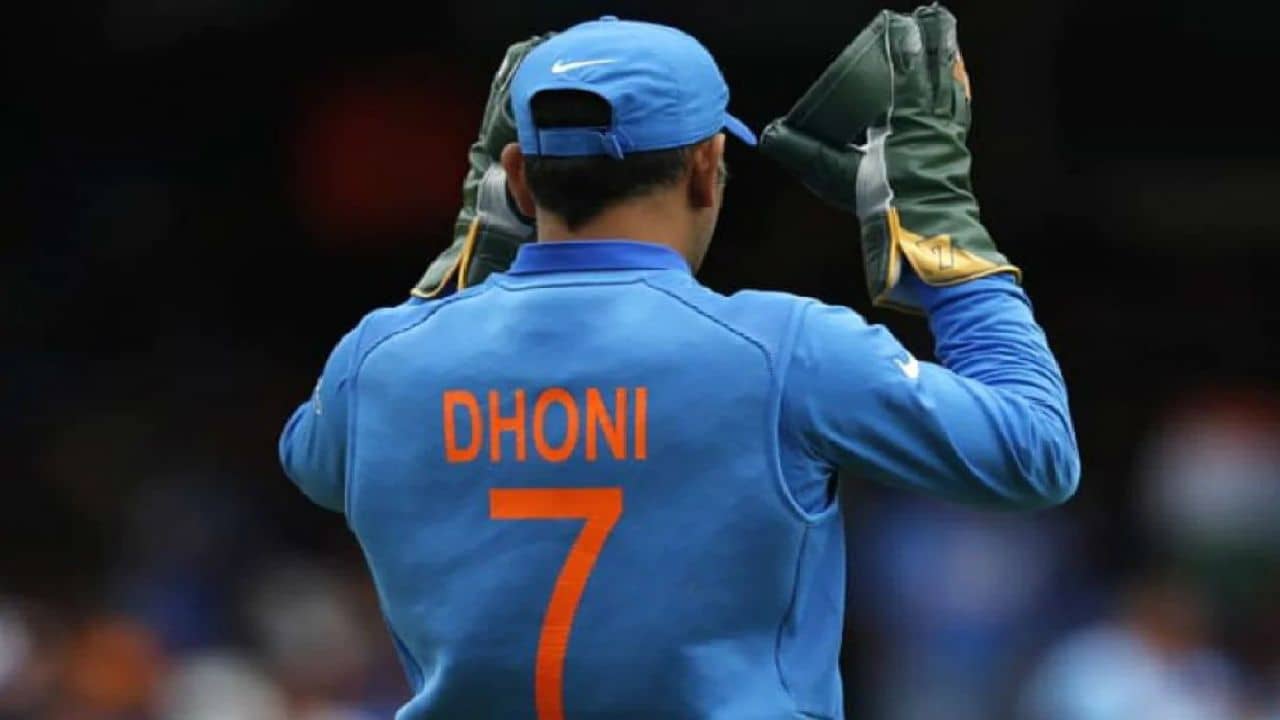 Dhoni and Kohli win ICC Cricket Awards