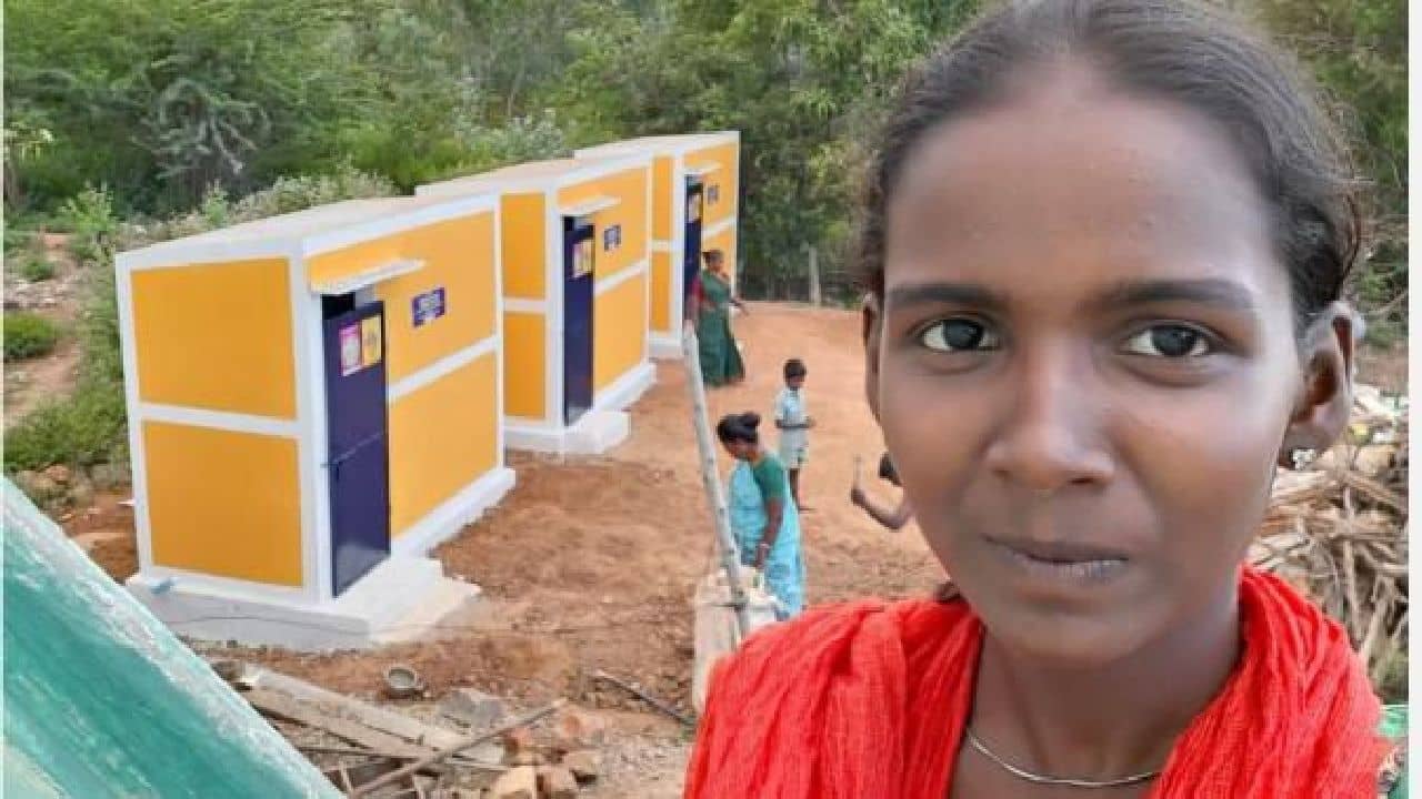 Pudukottai school student going to NASA - only one question 126 toilets !!!
