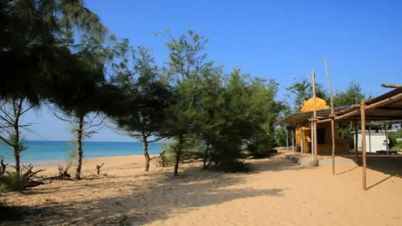 Thekurichi Beach Kanyakumari