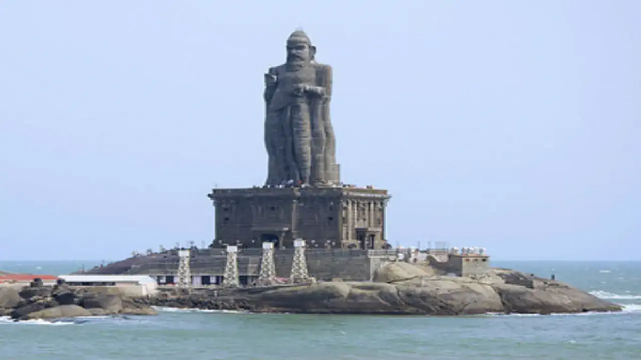 Thiruvalluvar statue Kanyakumari