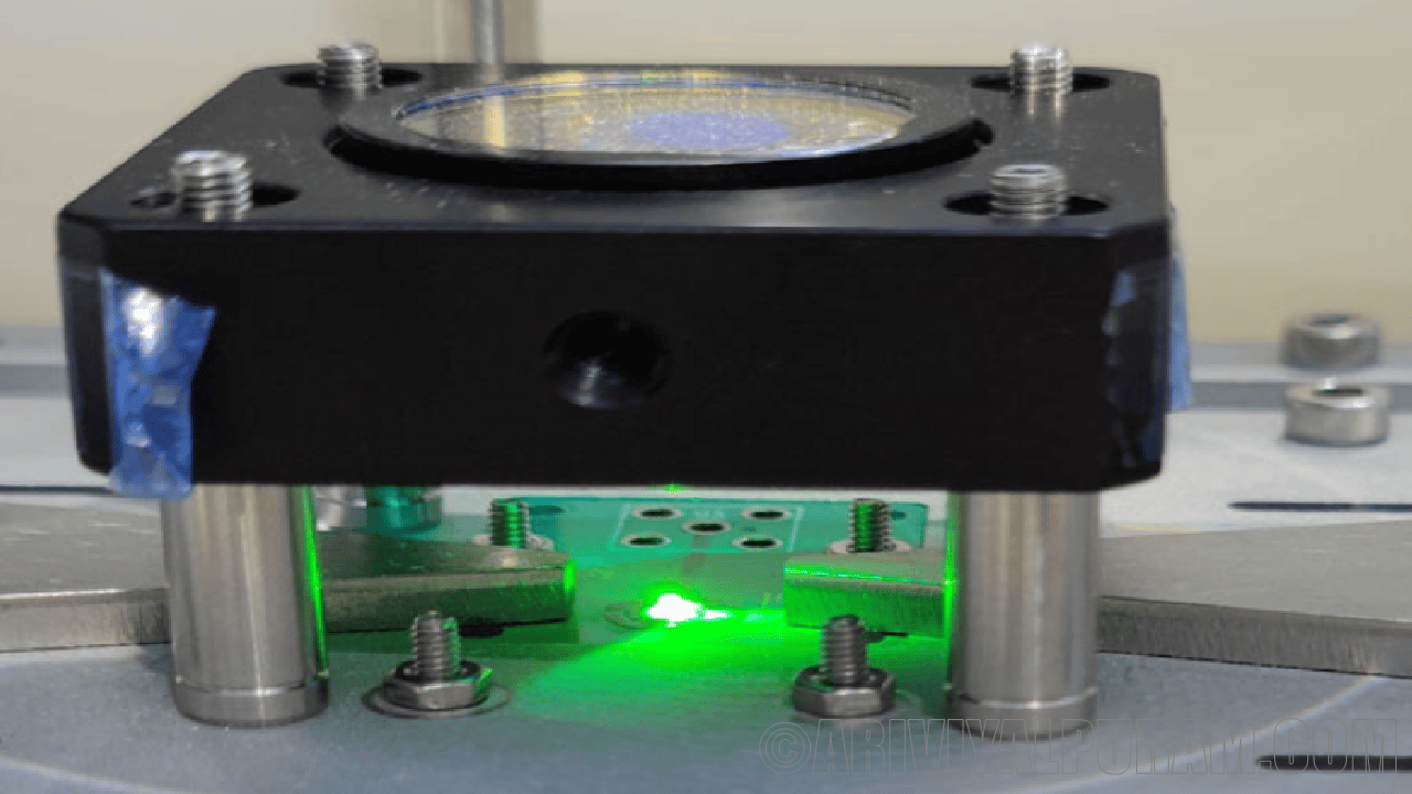 The quantum sensor runs on sunlight